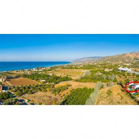 Argaka Sun Tria Villa *