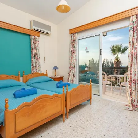 Argaka Sun Tria * Paphos